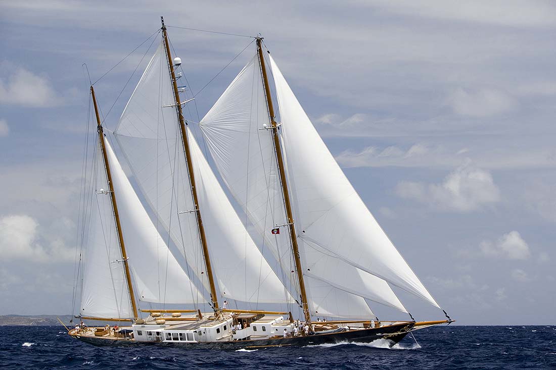 Yacht FLEURTJE, NV de Vries CHARTERWORLD Luxury Superyacht Charters